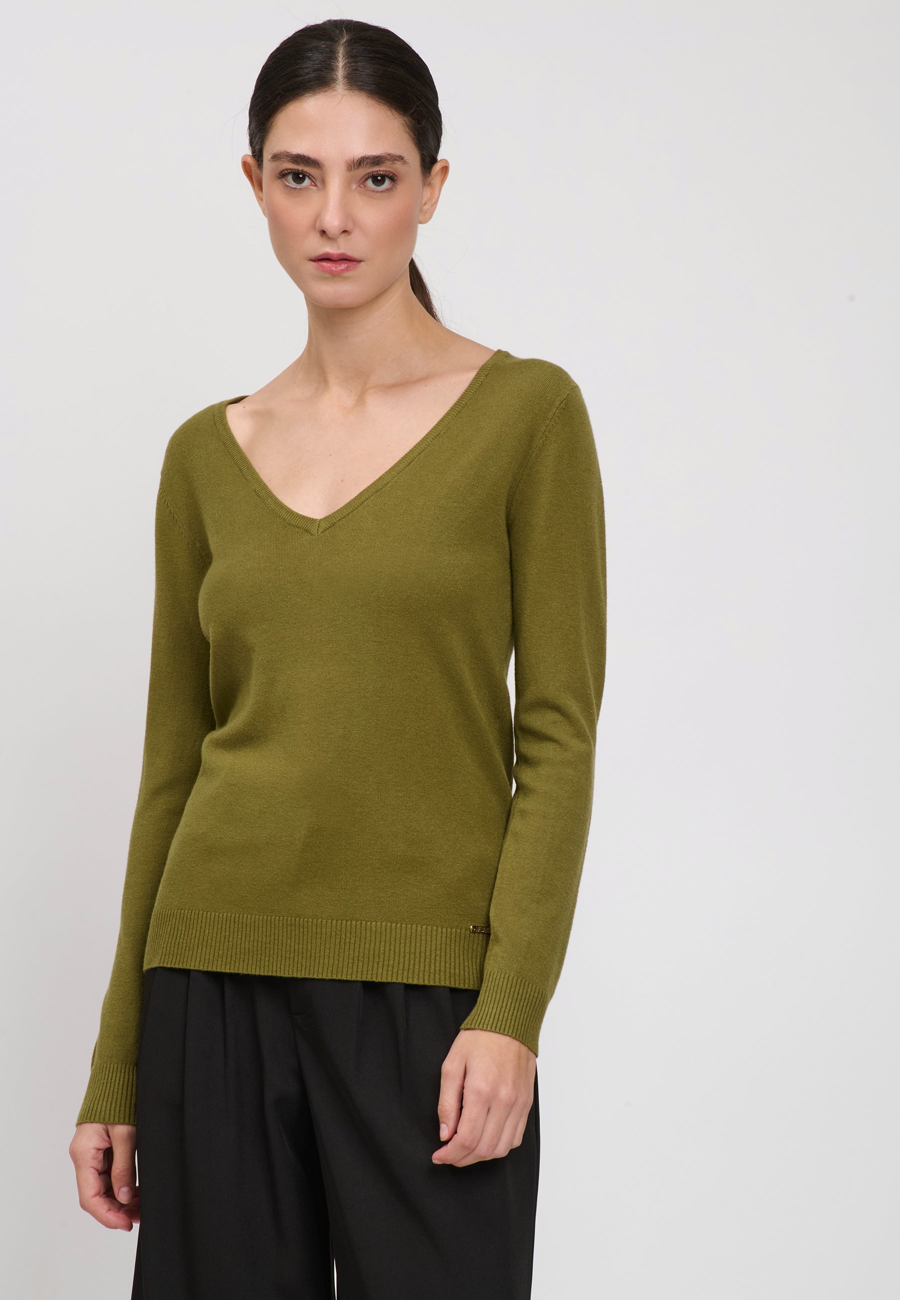 PULL Olive 04J7856