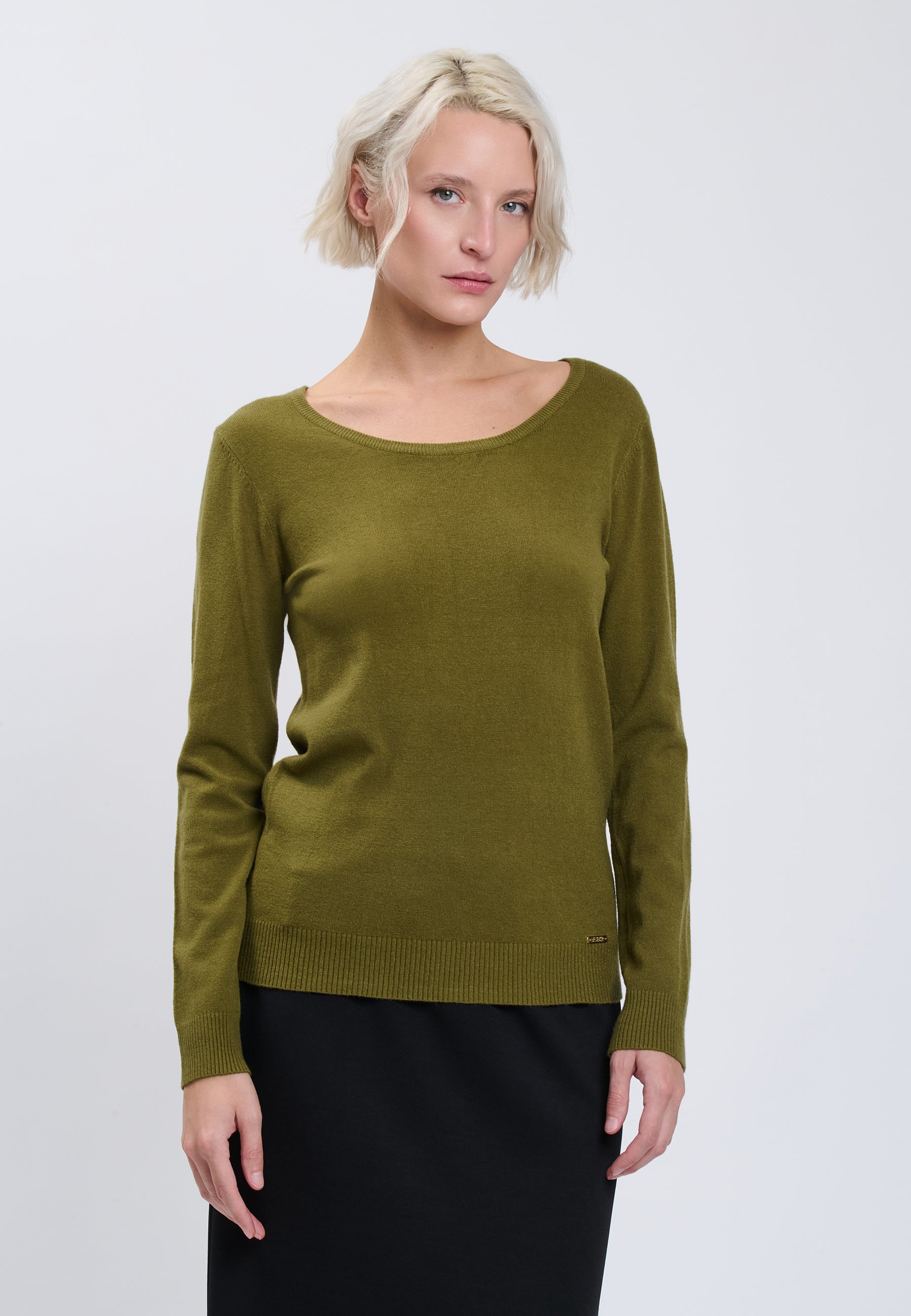 PULL Olive 04J7857