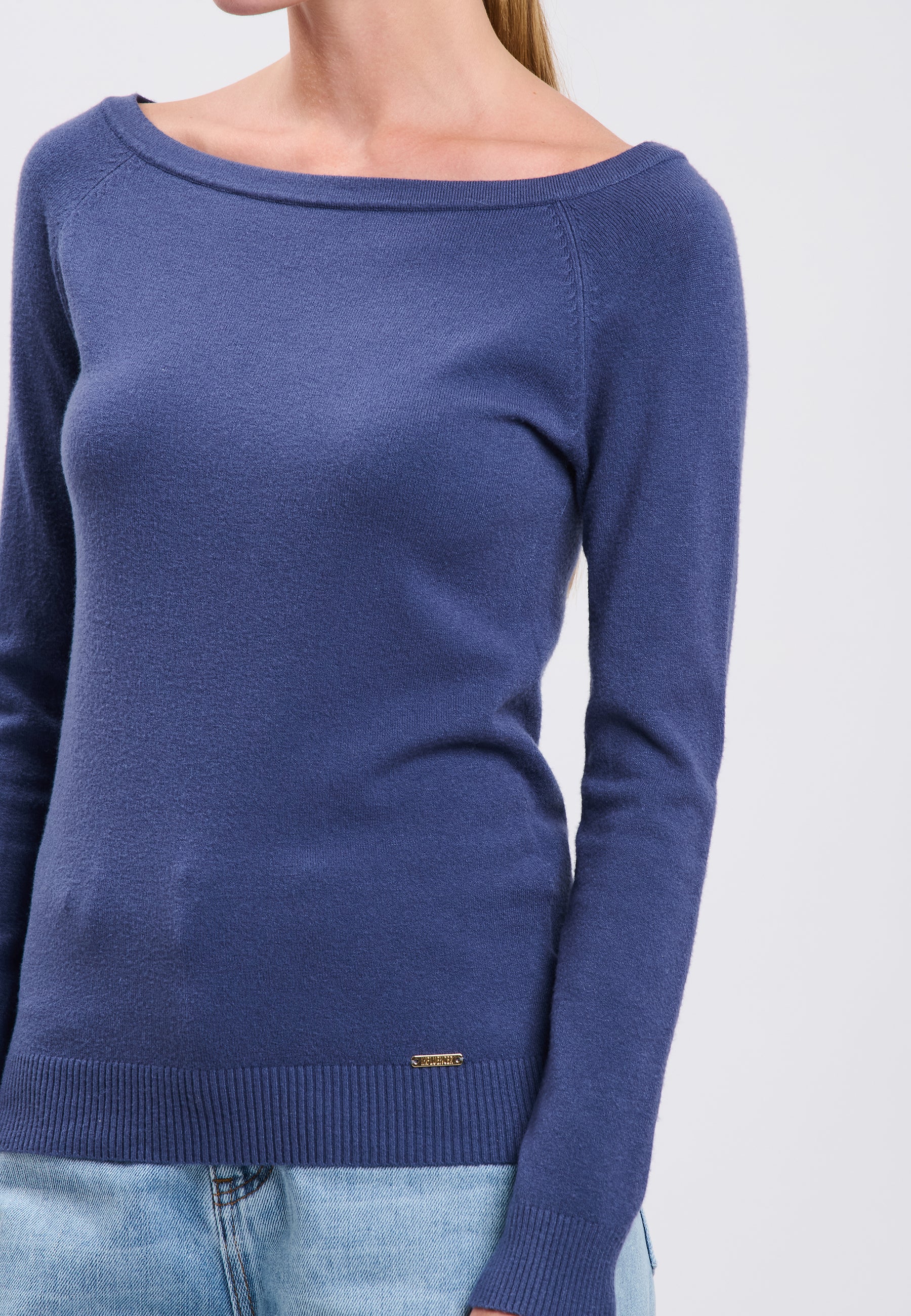 PULL 04J7859