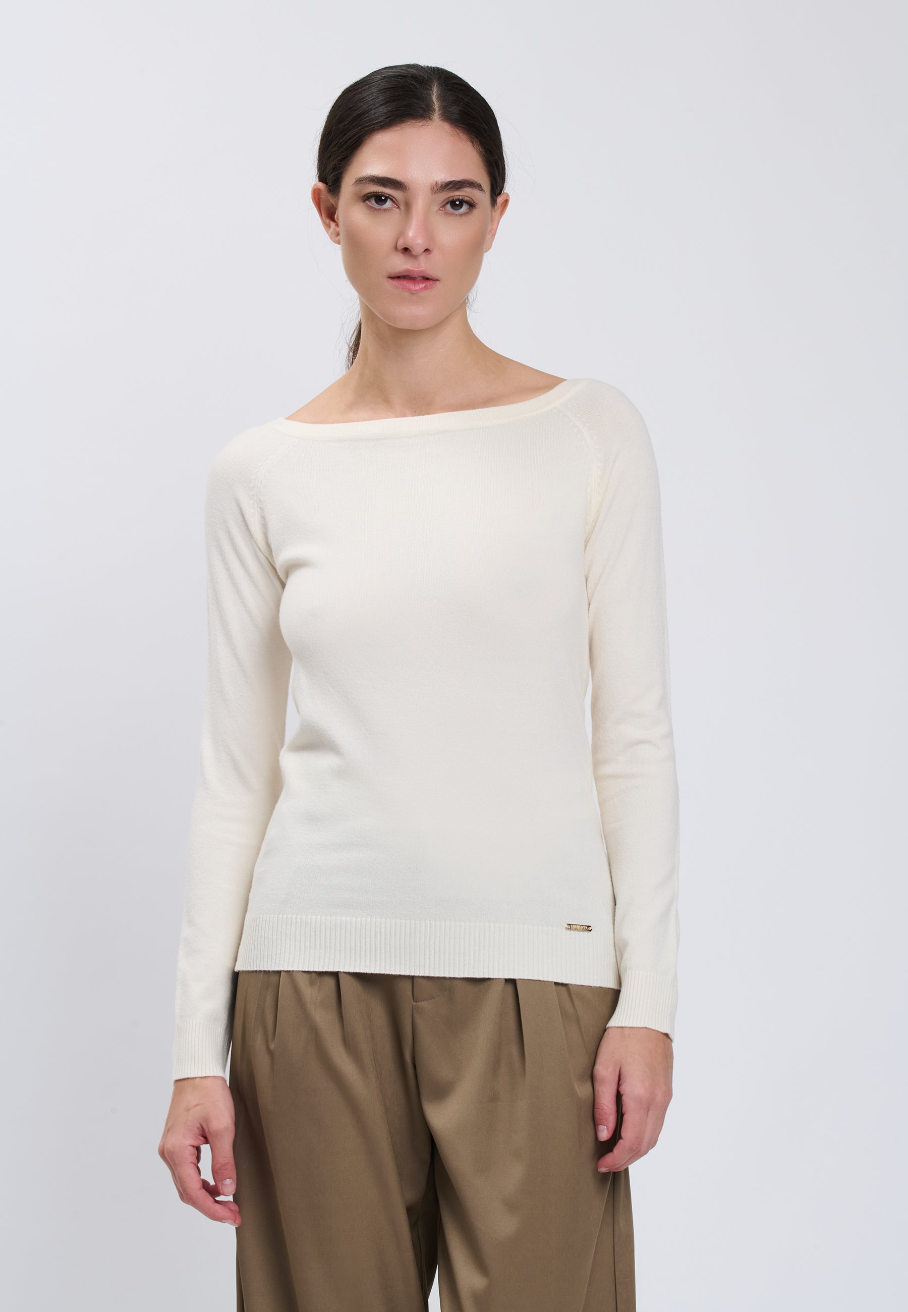 PULL Ivory 04J7859