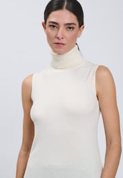 KNIT TOP Ivory 04J7860