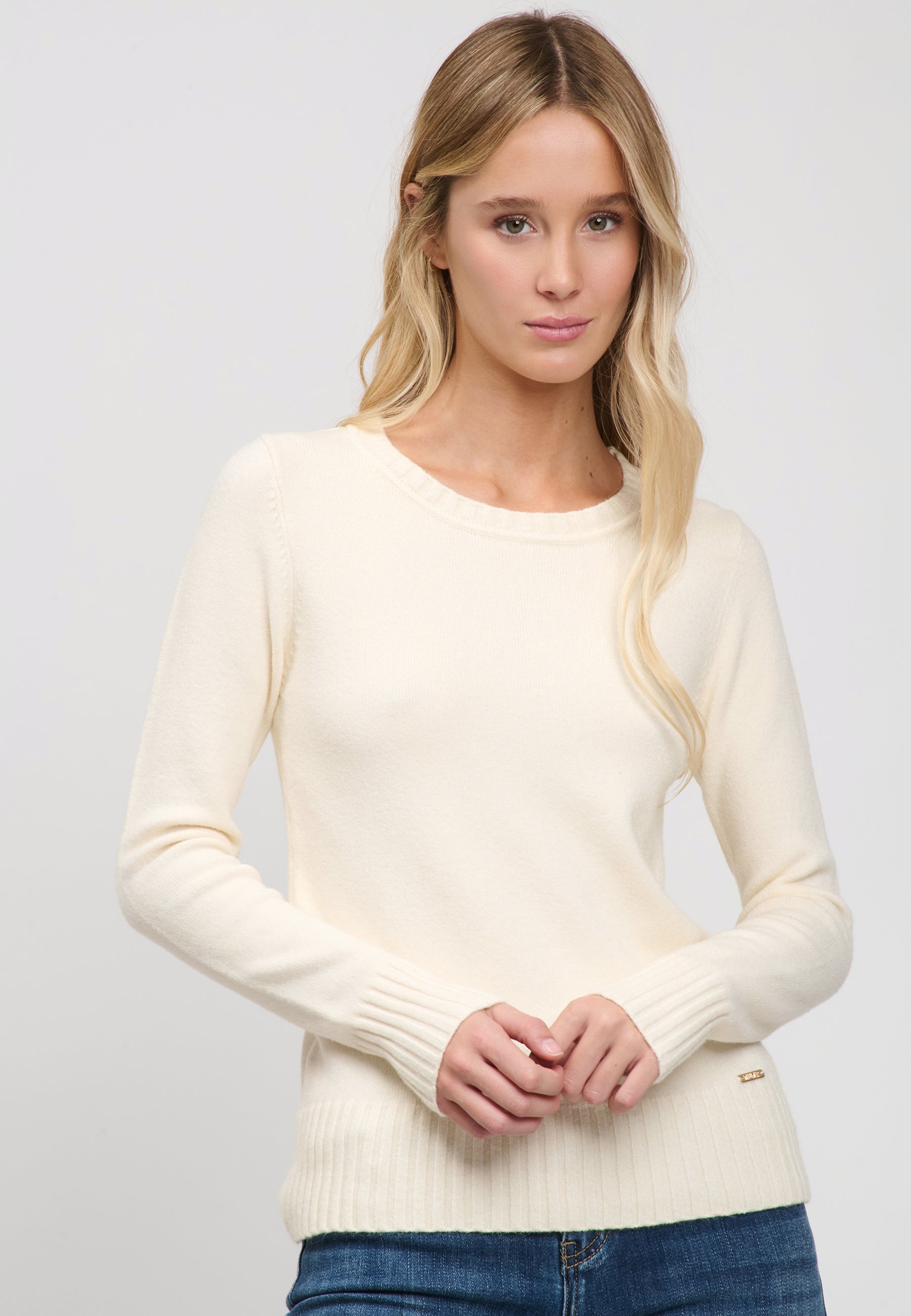 PULL Ivory 04J7862
