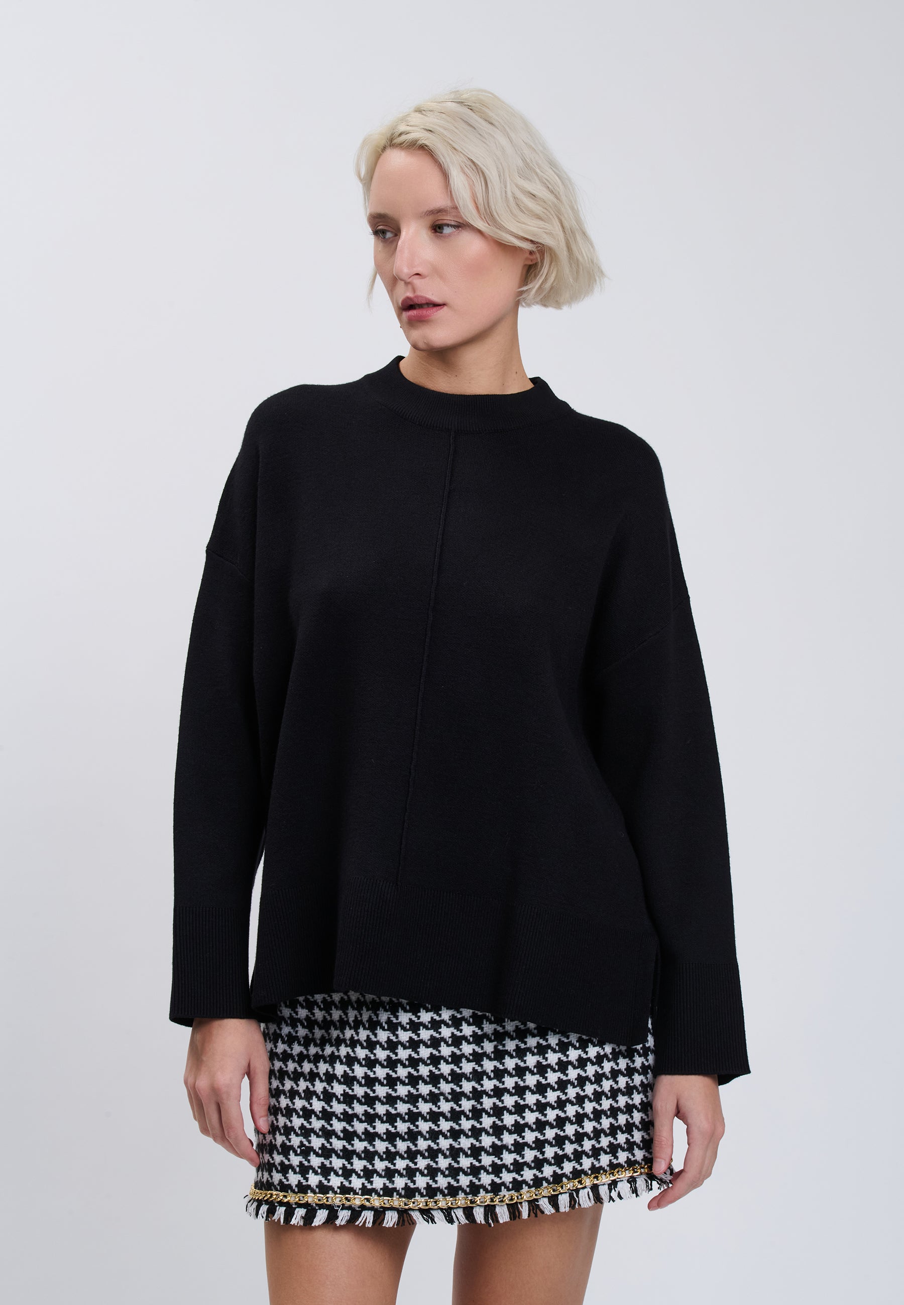 PULL Black 04J7865