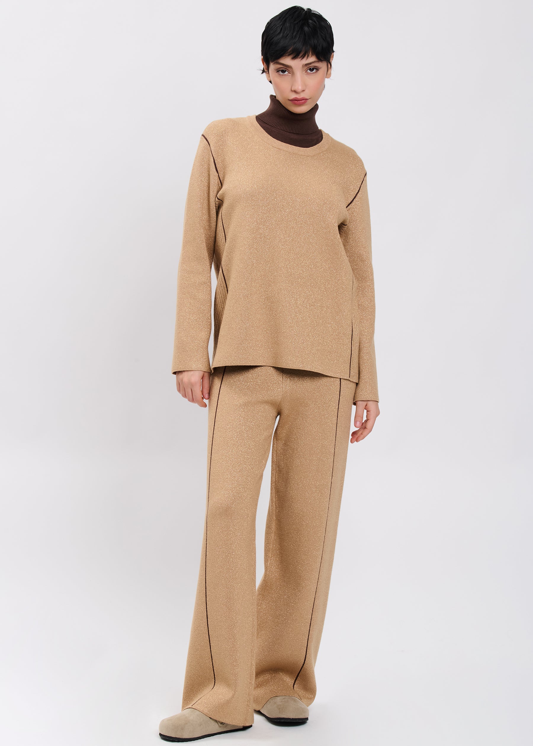 04J7888CAMEL_2_4001669e-a490-4afe-949d-dd6beb03d203.jpg