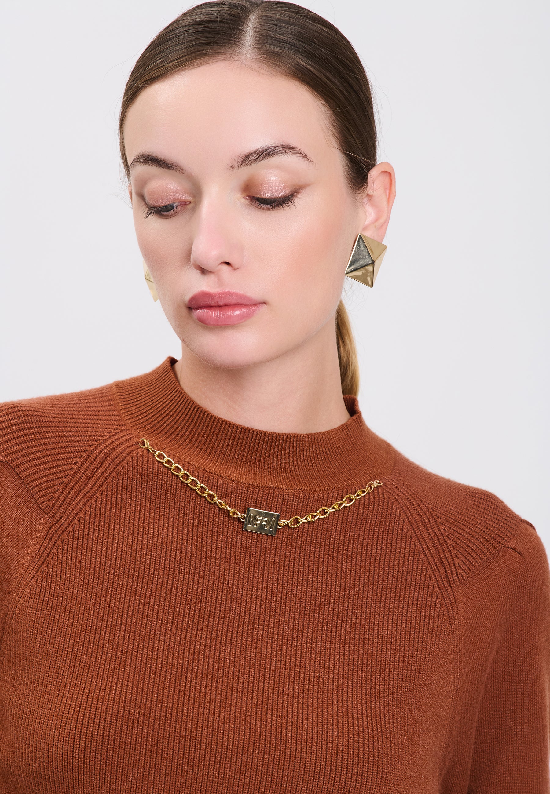 PULL 04Q10118