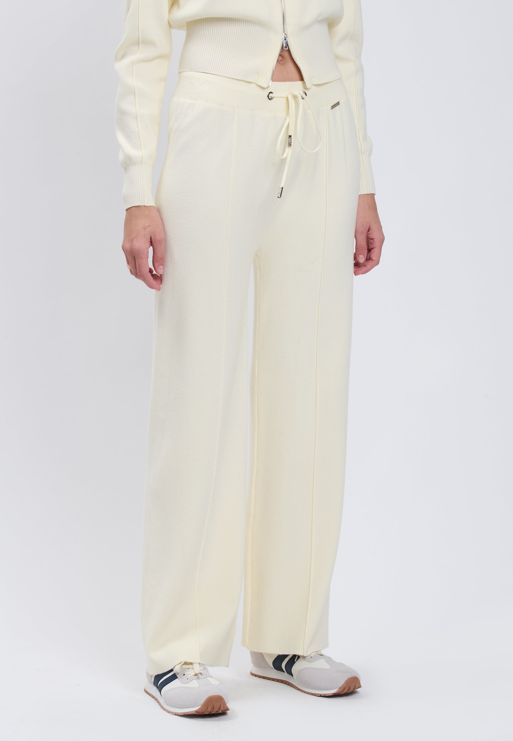 PANTS Ivory 04Q10283