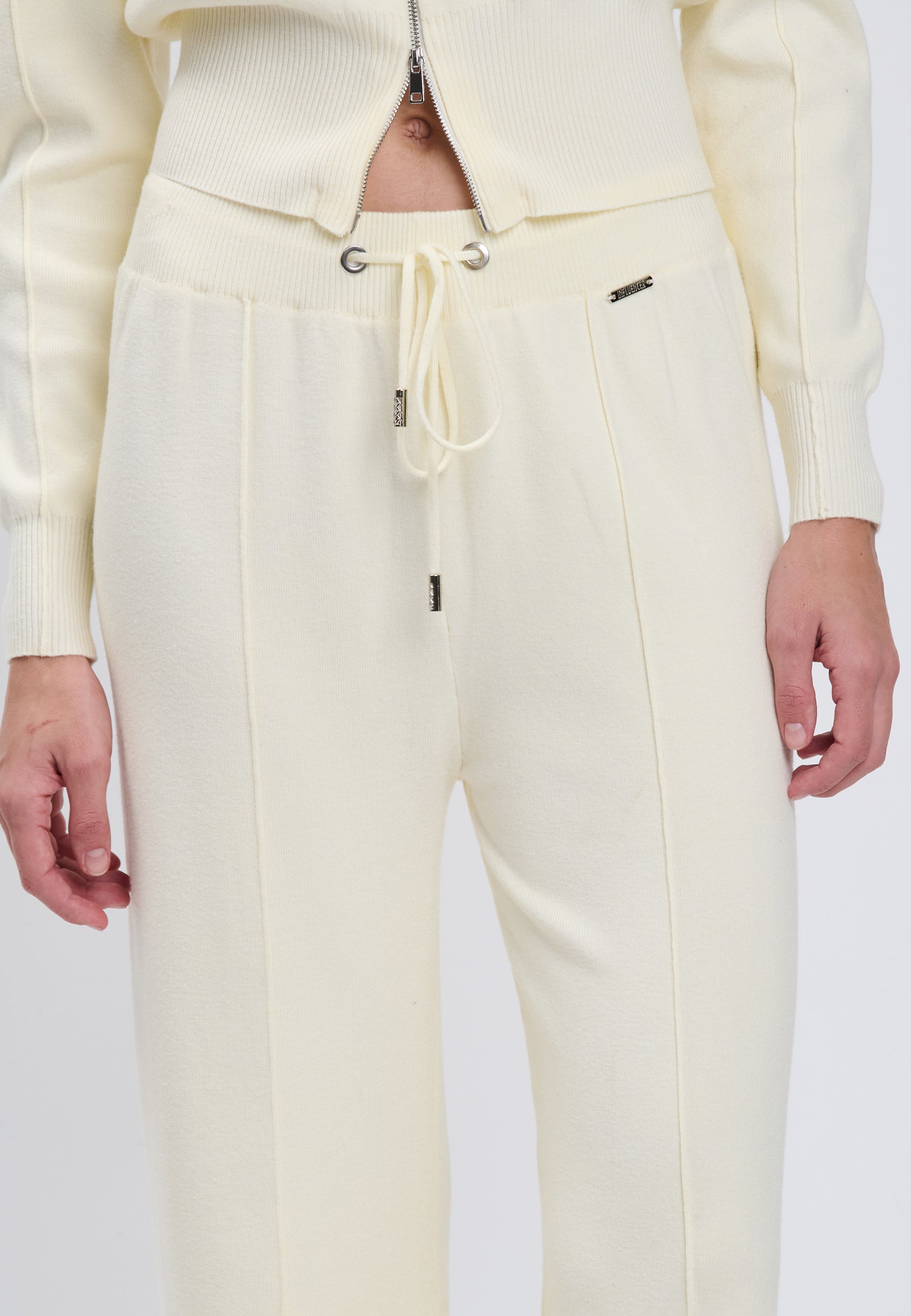 PANTS Ivory 04Q10283