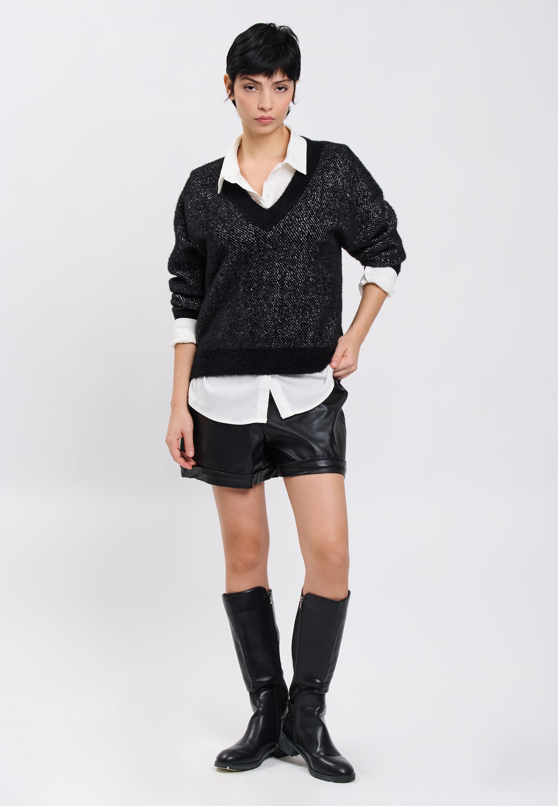PULL Black/Ivory 04Q10331