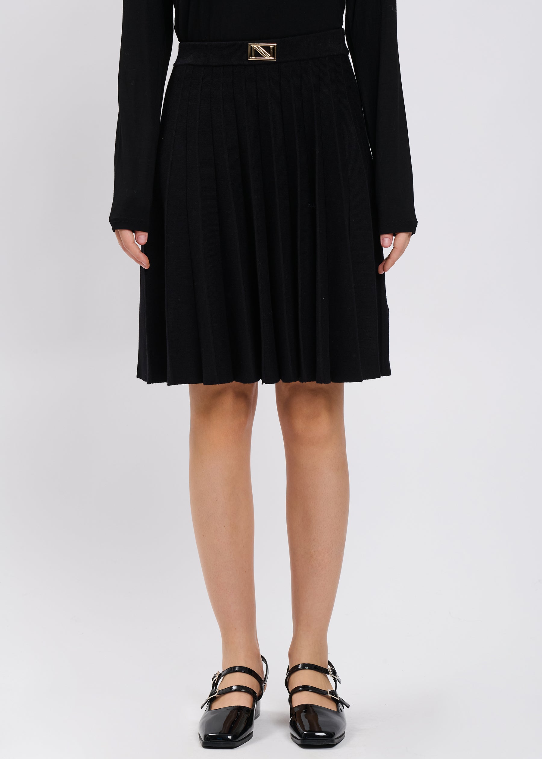 04Q6929BLACK_2.jpg