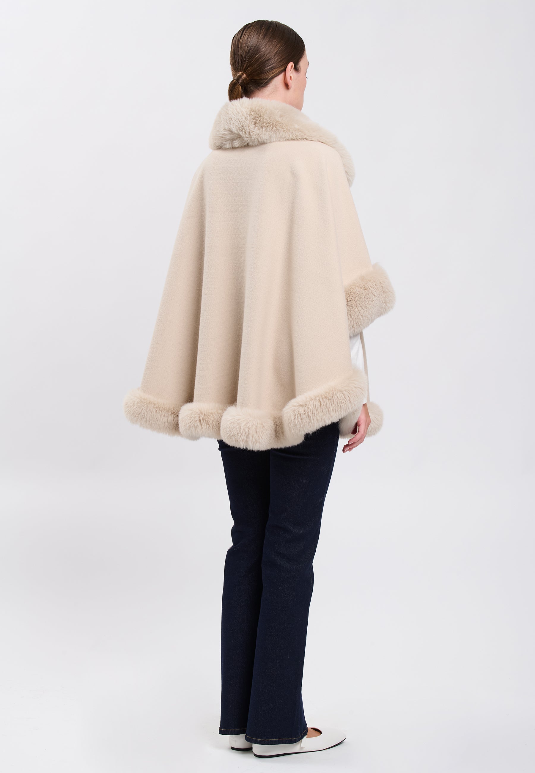 CAPE Ivory 04SH043