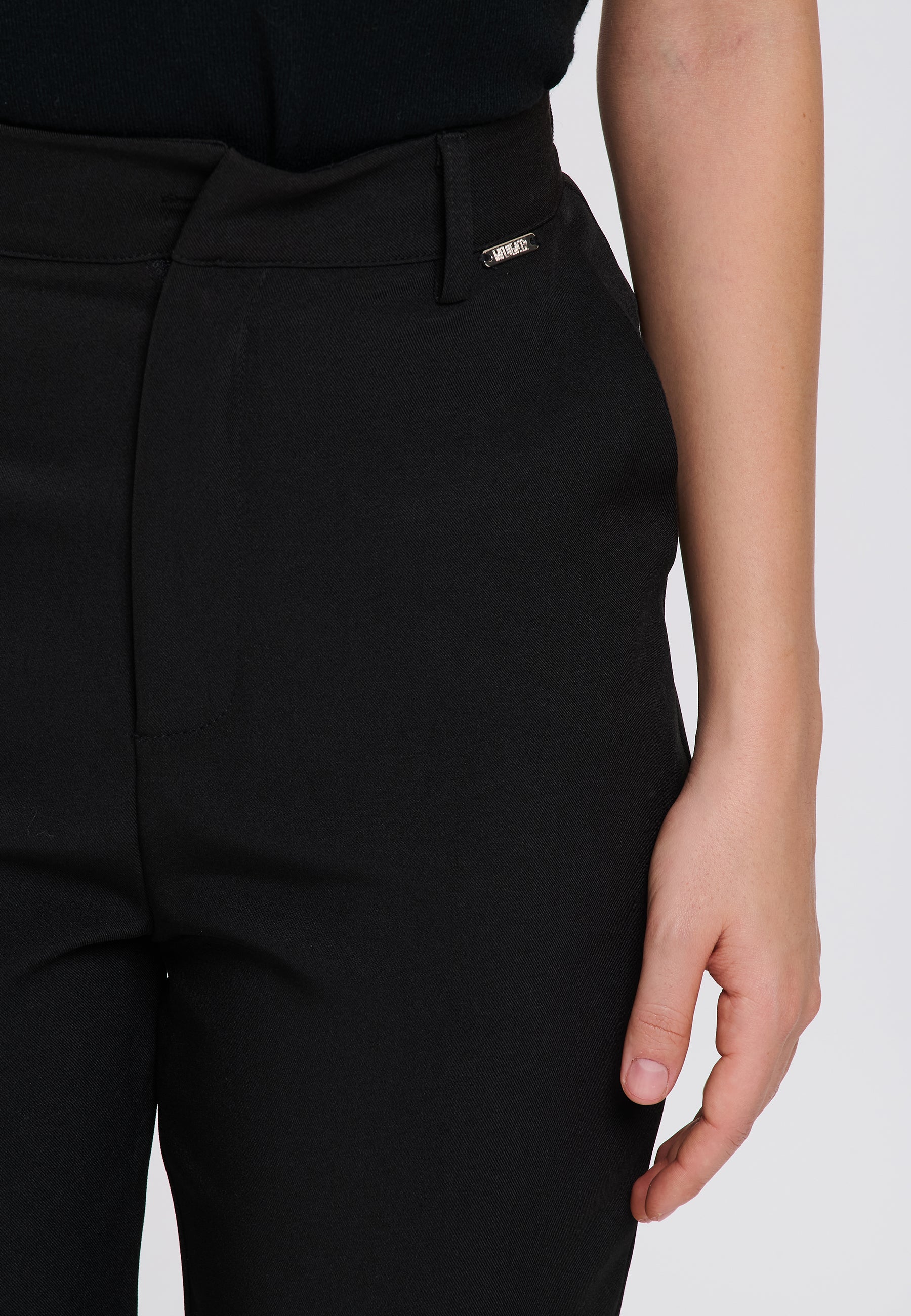 PANTS 04T0051