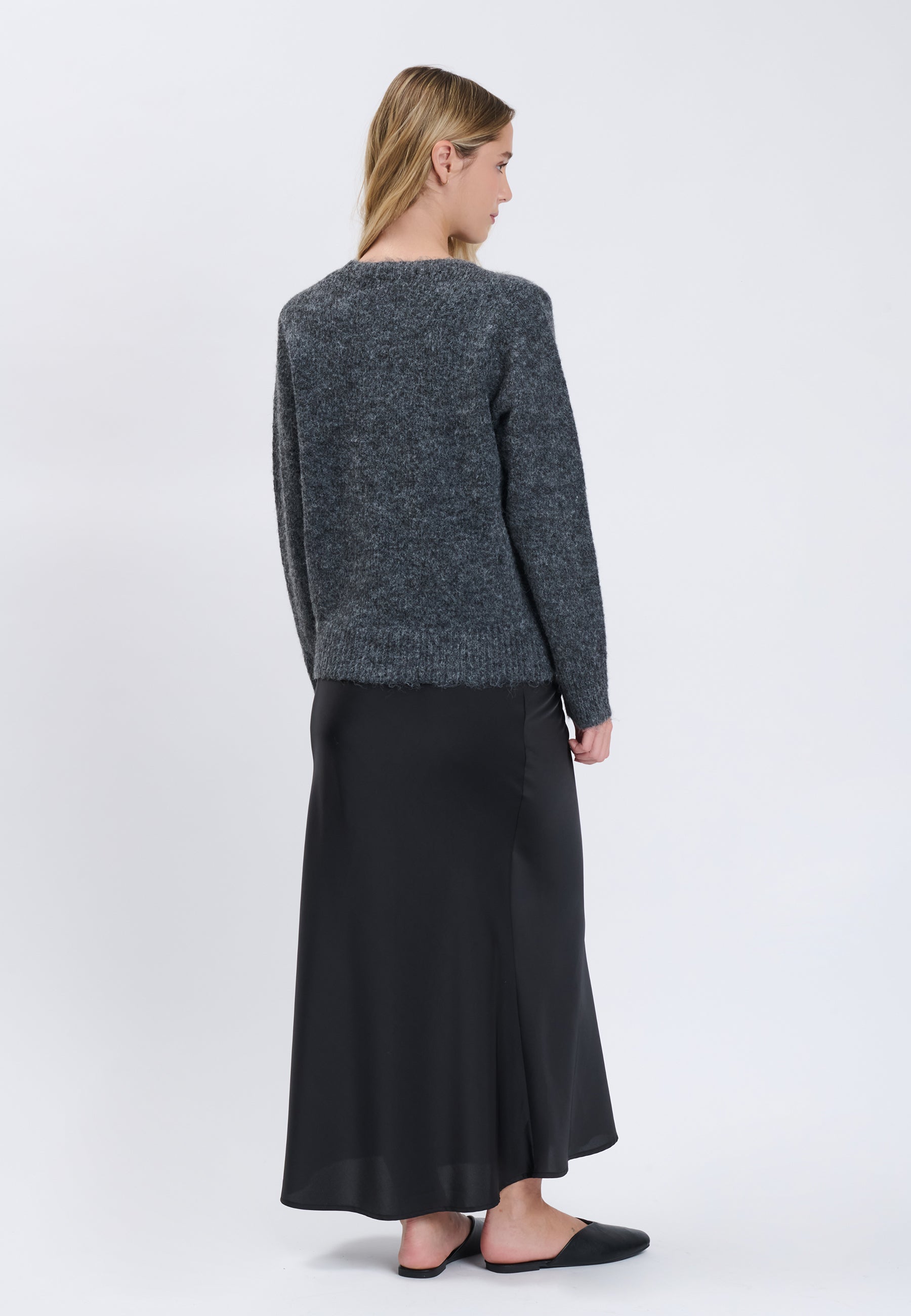 PULL + KNITTED SCARF Smoke 04V080