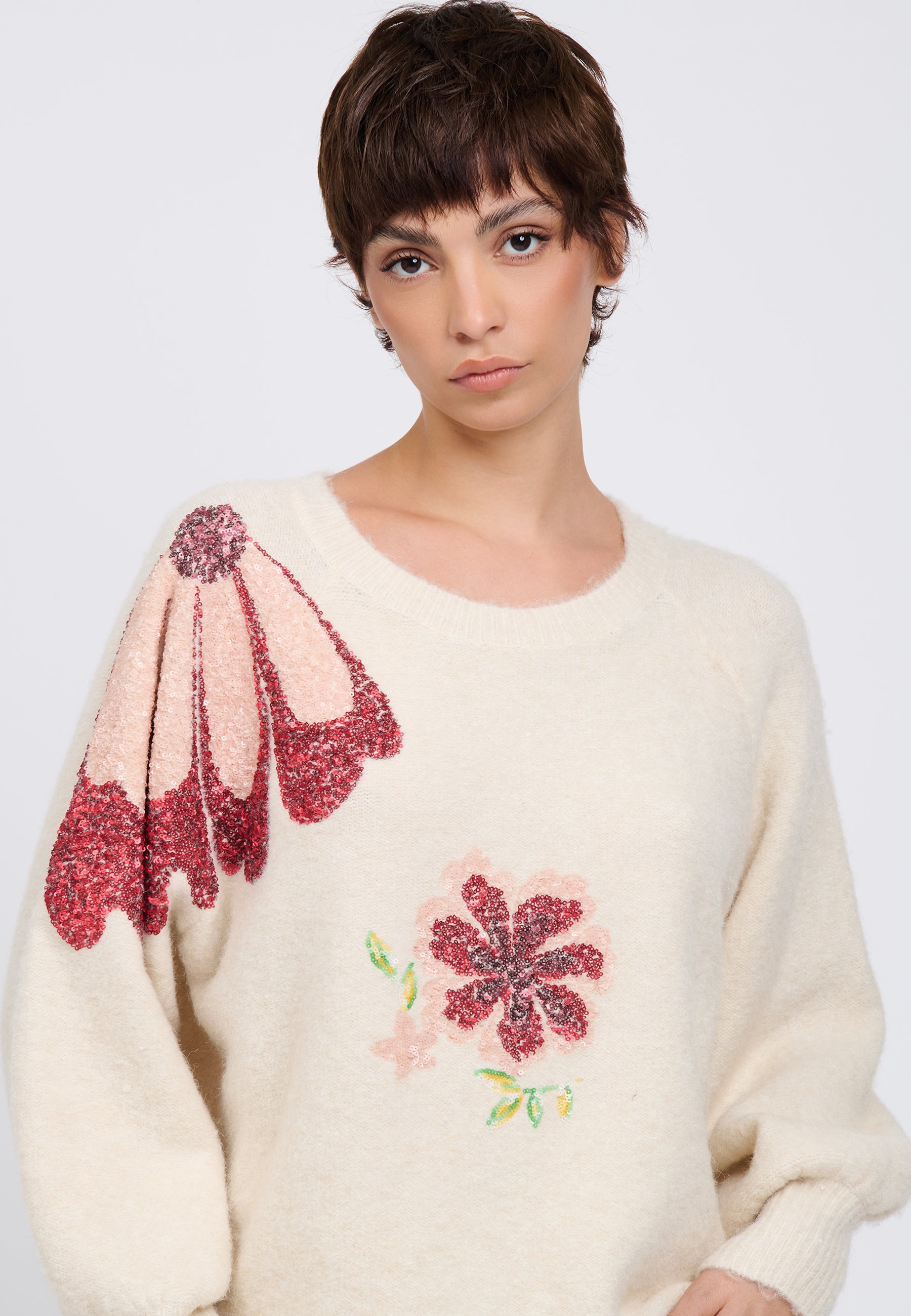 PULL Ivory 04V089