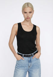 TOP Black 05J7749