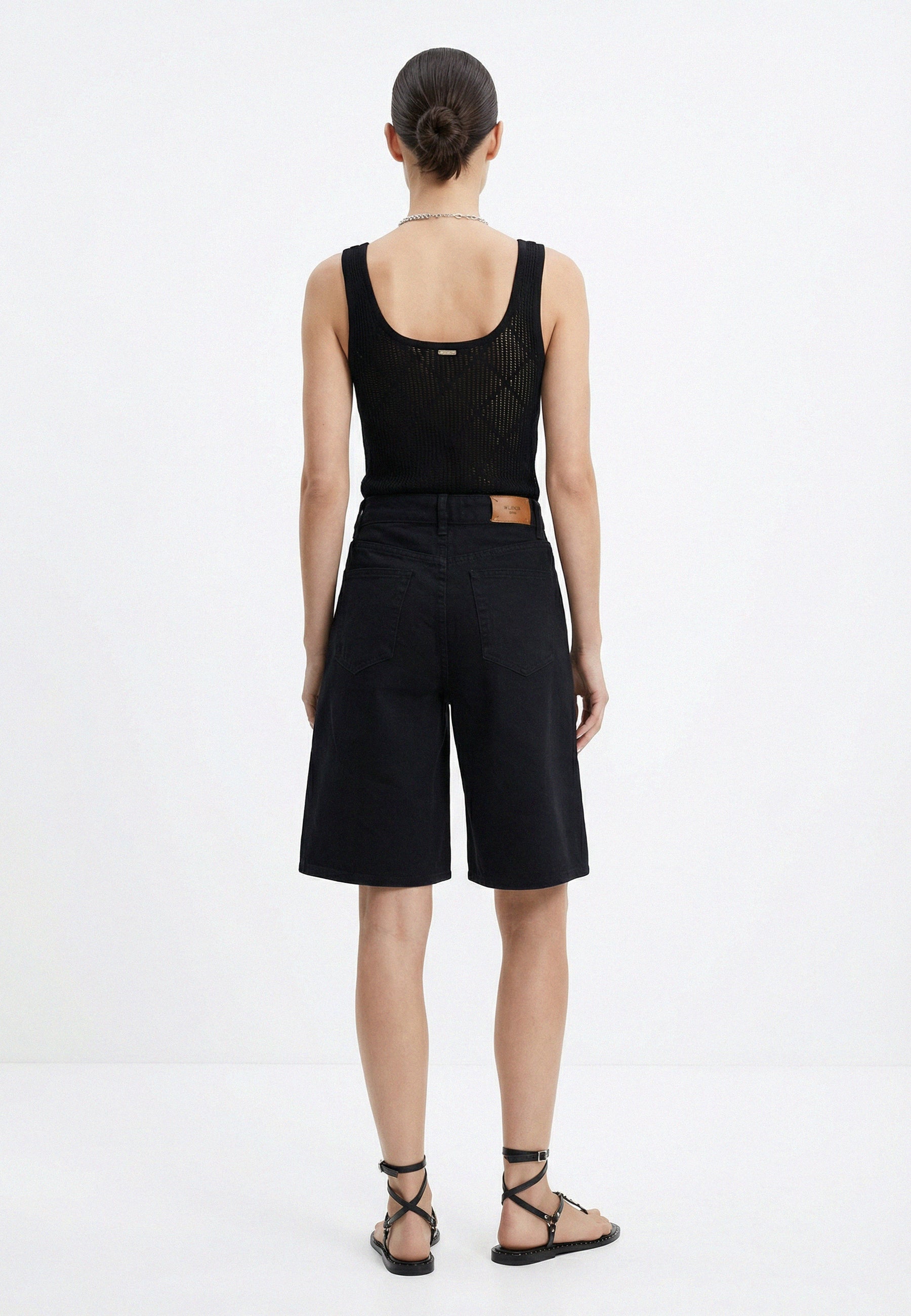 BERMUDA Black 05P146