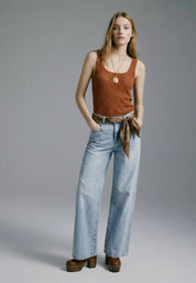 TOP Tobacco 05Q10370