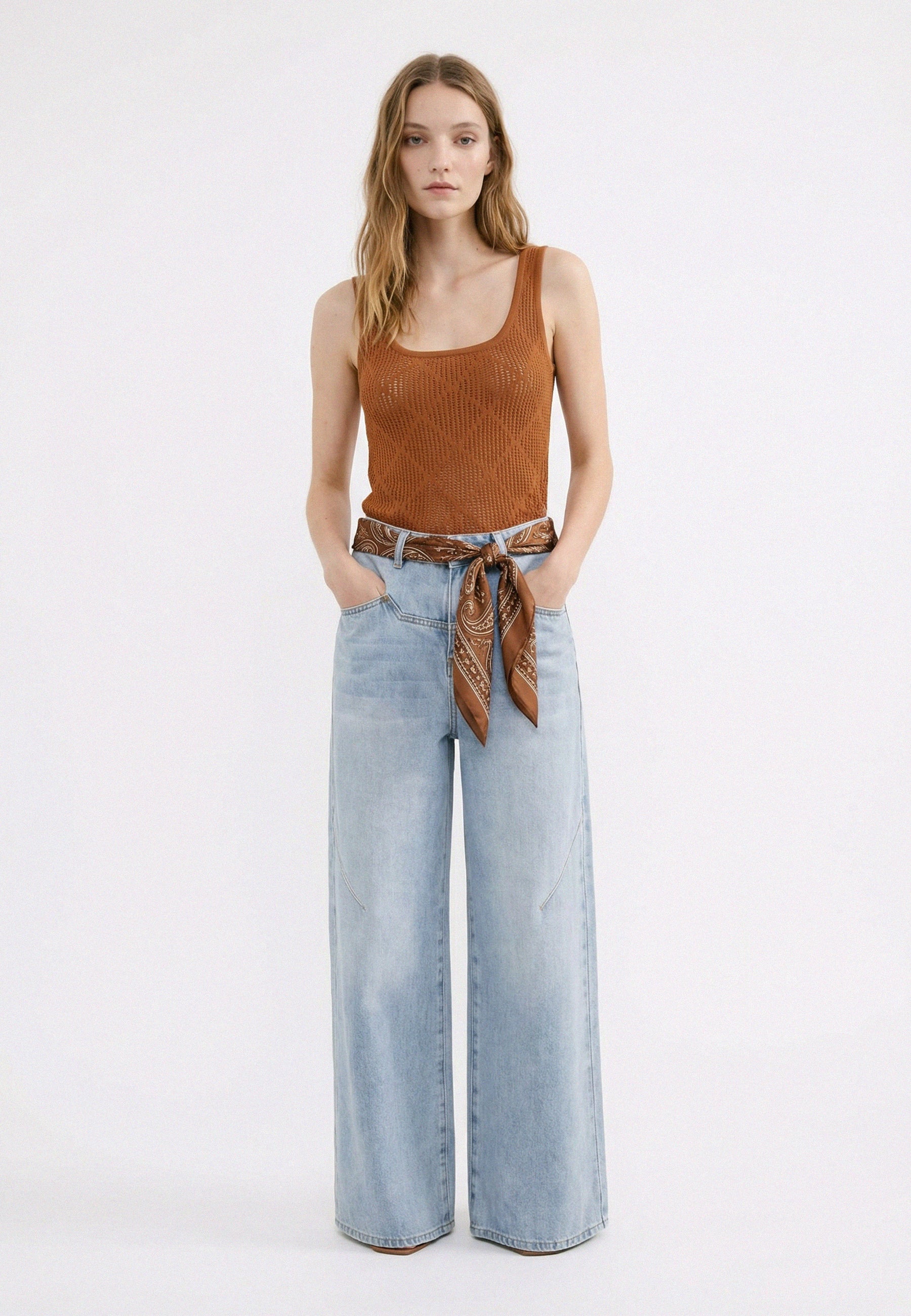 TOP Tobacco 05Q10370