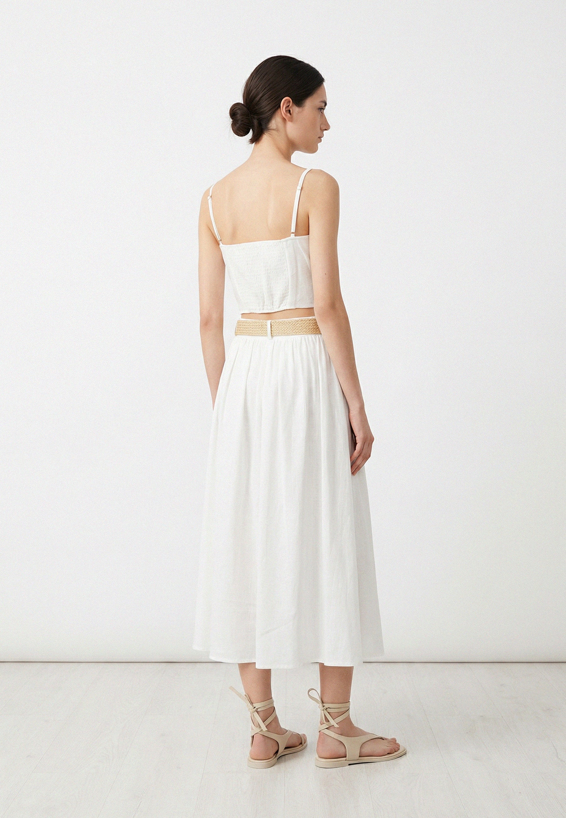05T0079WHITE3.jpg