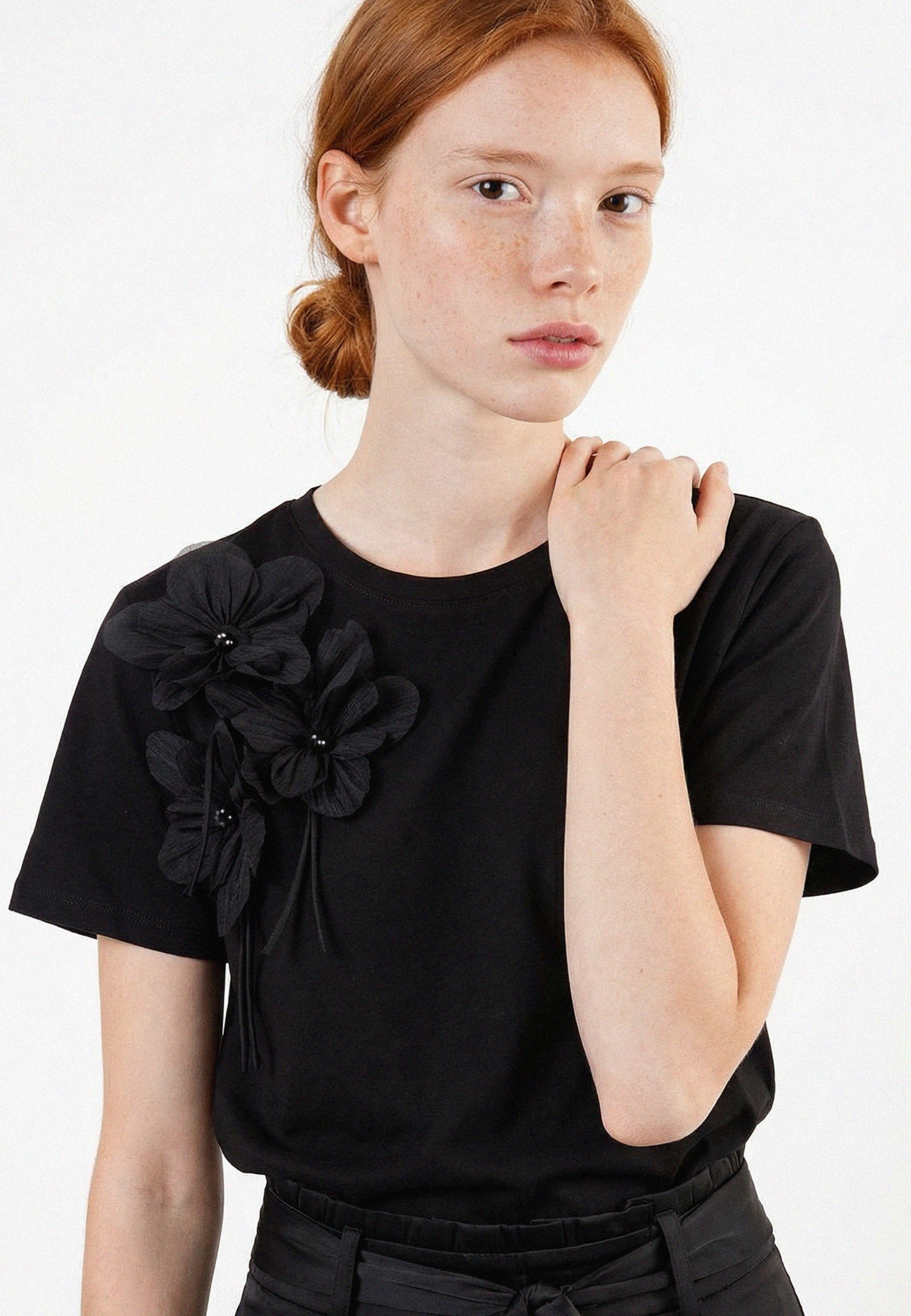 T-SHIRT Black 05X621
