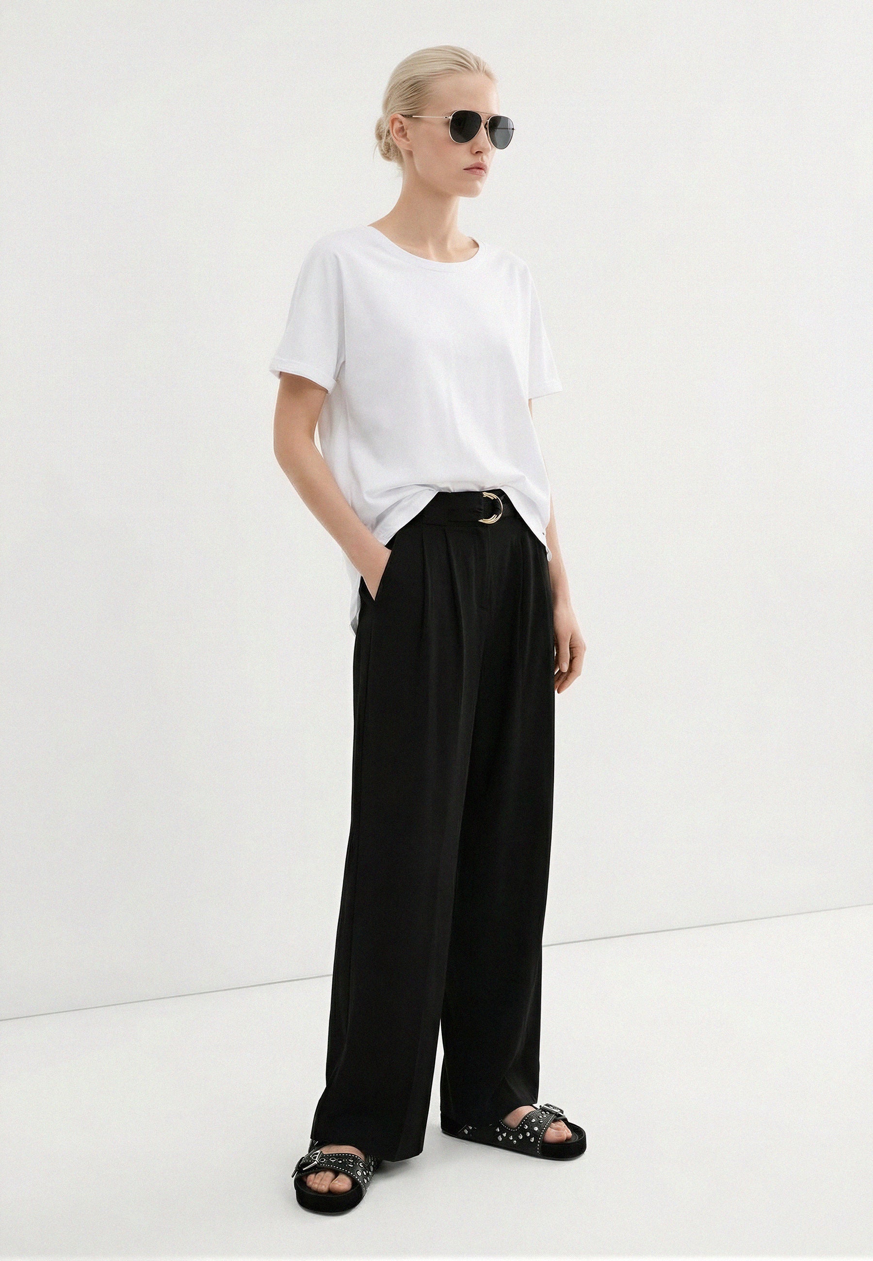 05Y170BLACK1.jpg