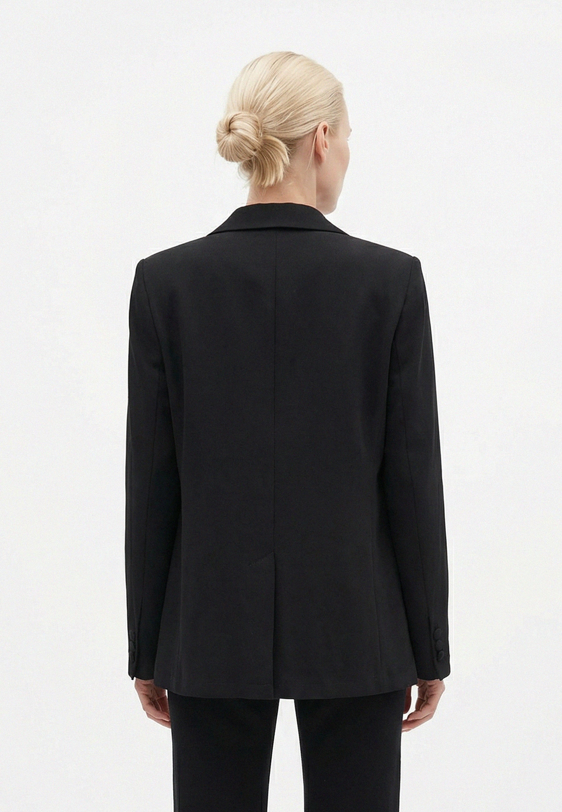 BLAZER Black 05Y171