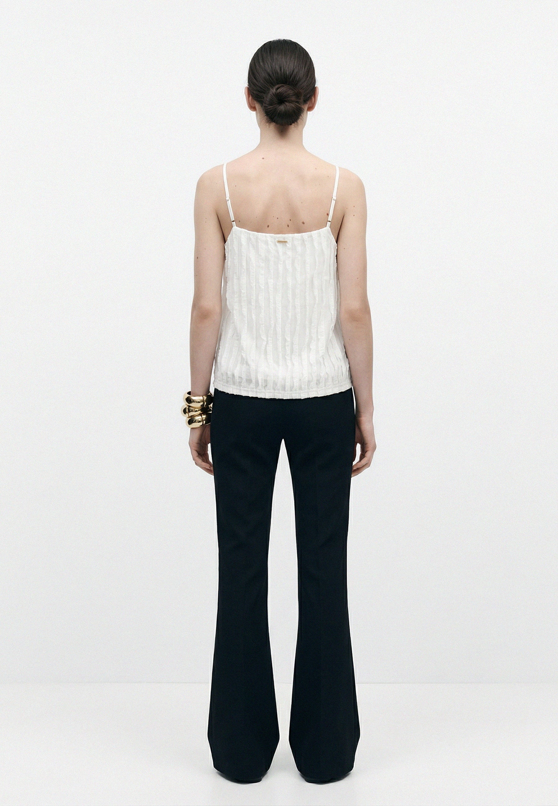 TOP White 05Y183