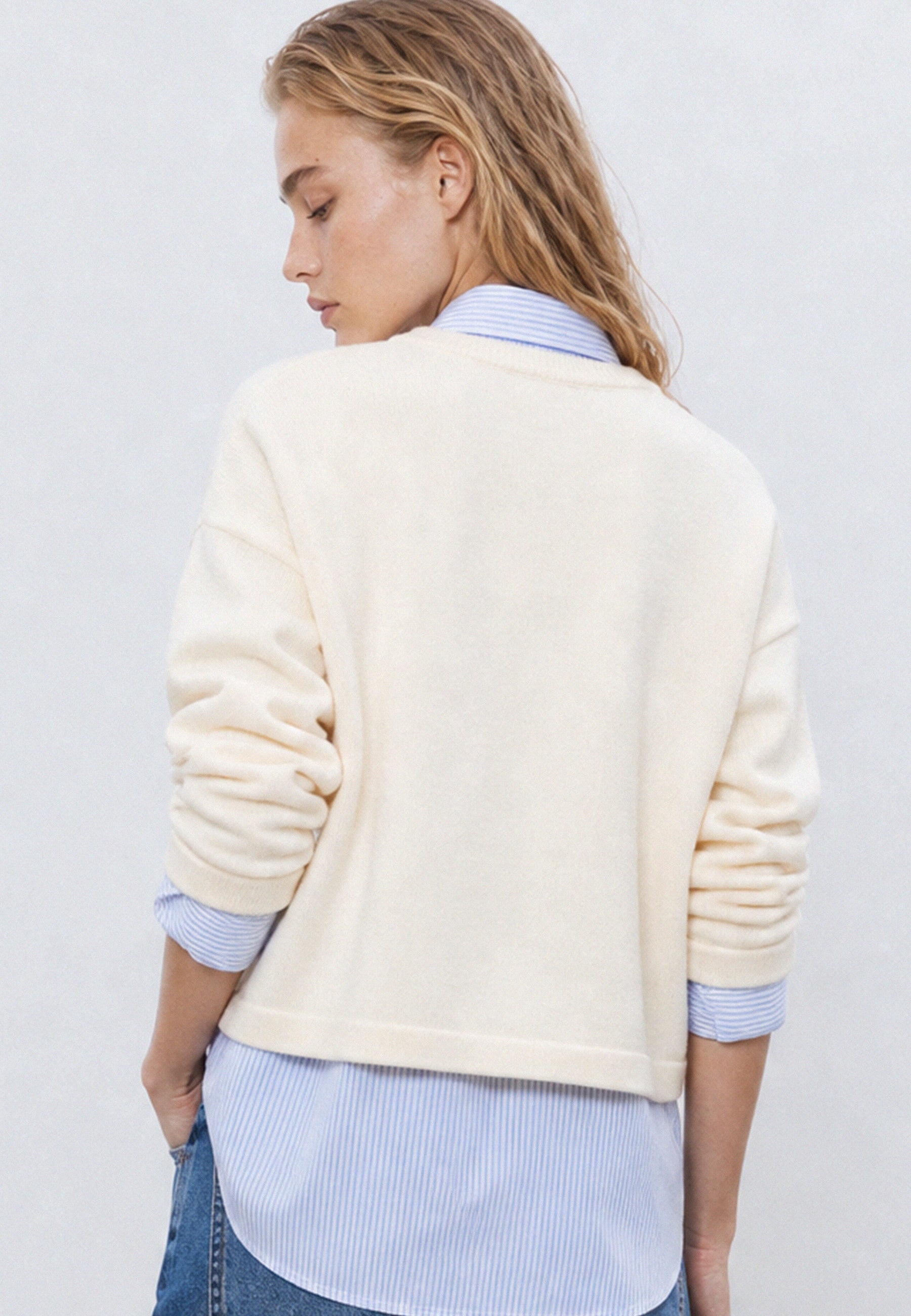 PULL Oatmeal 06H952383