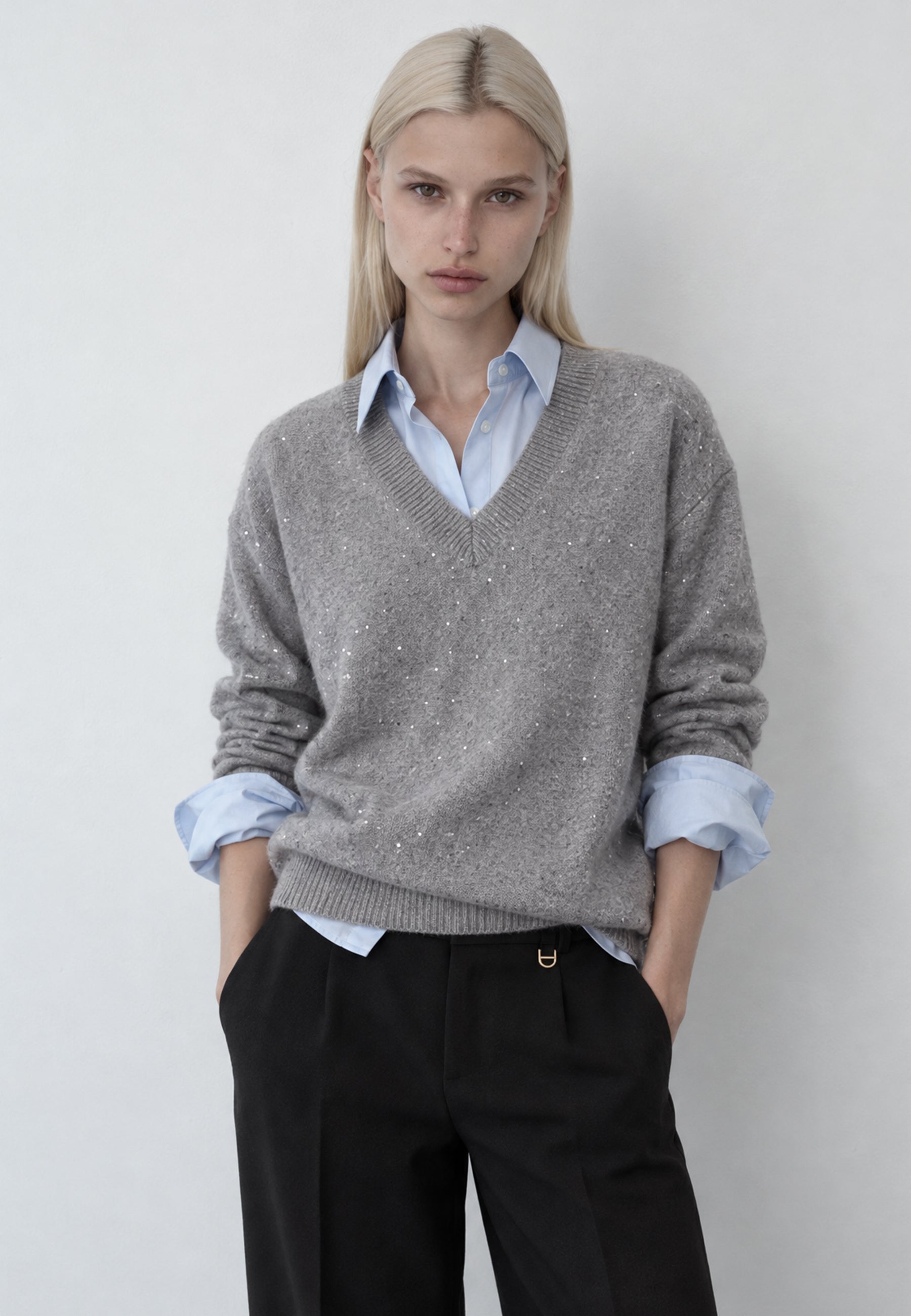 PULL Grey 06H952385