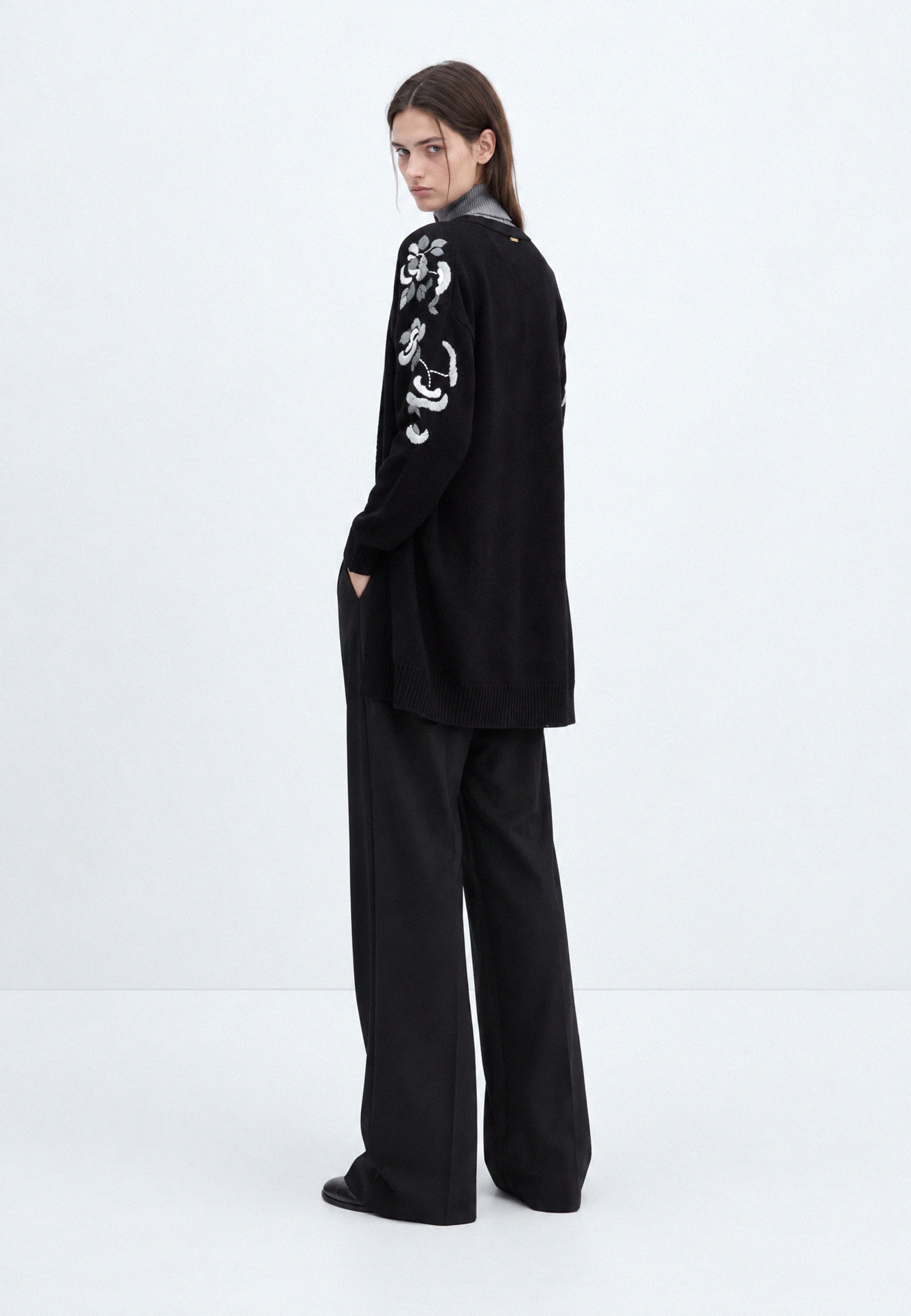 CARDIGAN Black 06J8188