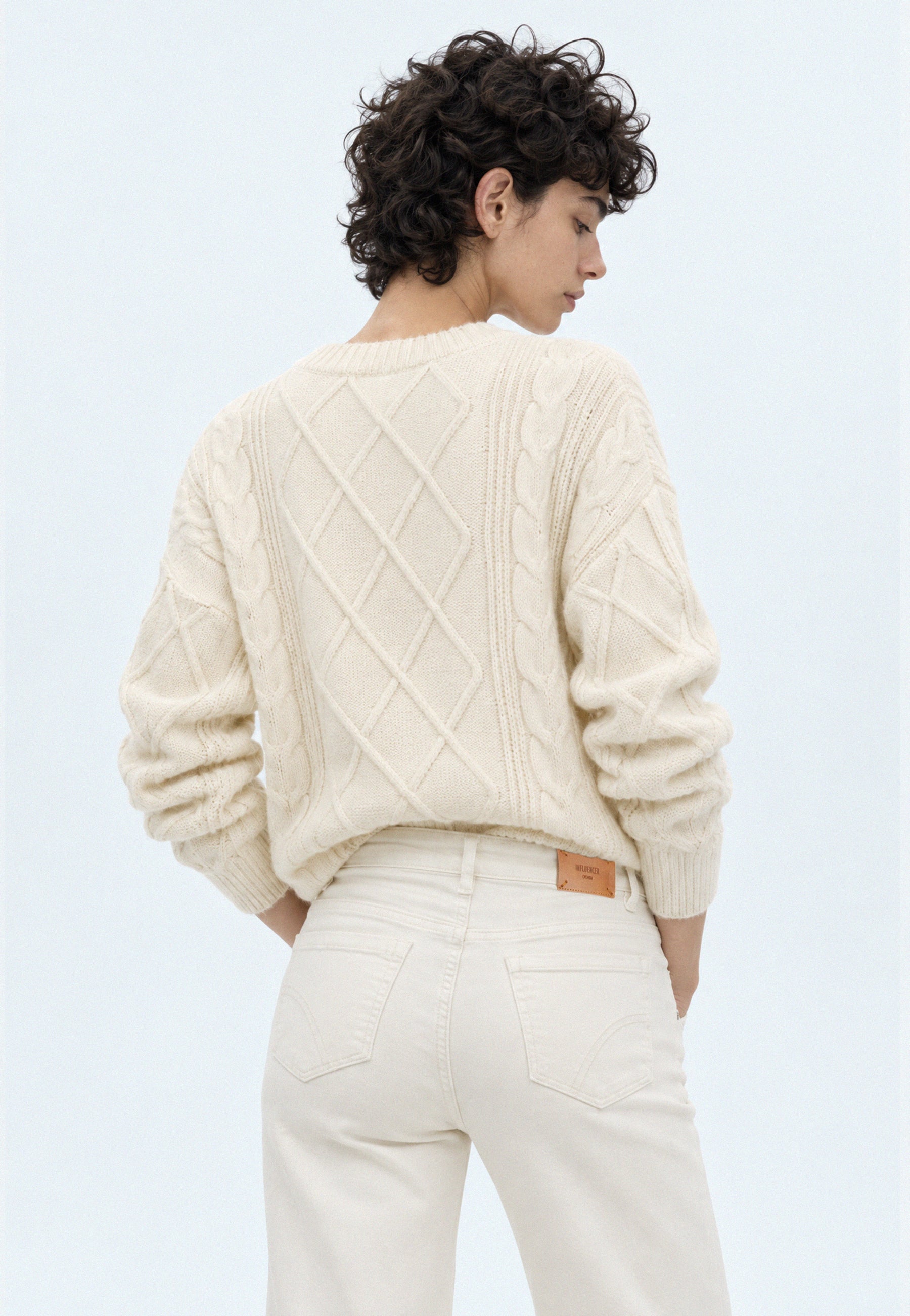 PULL Oatmeal 06Q89952