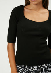 PULL J6396