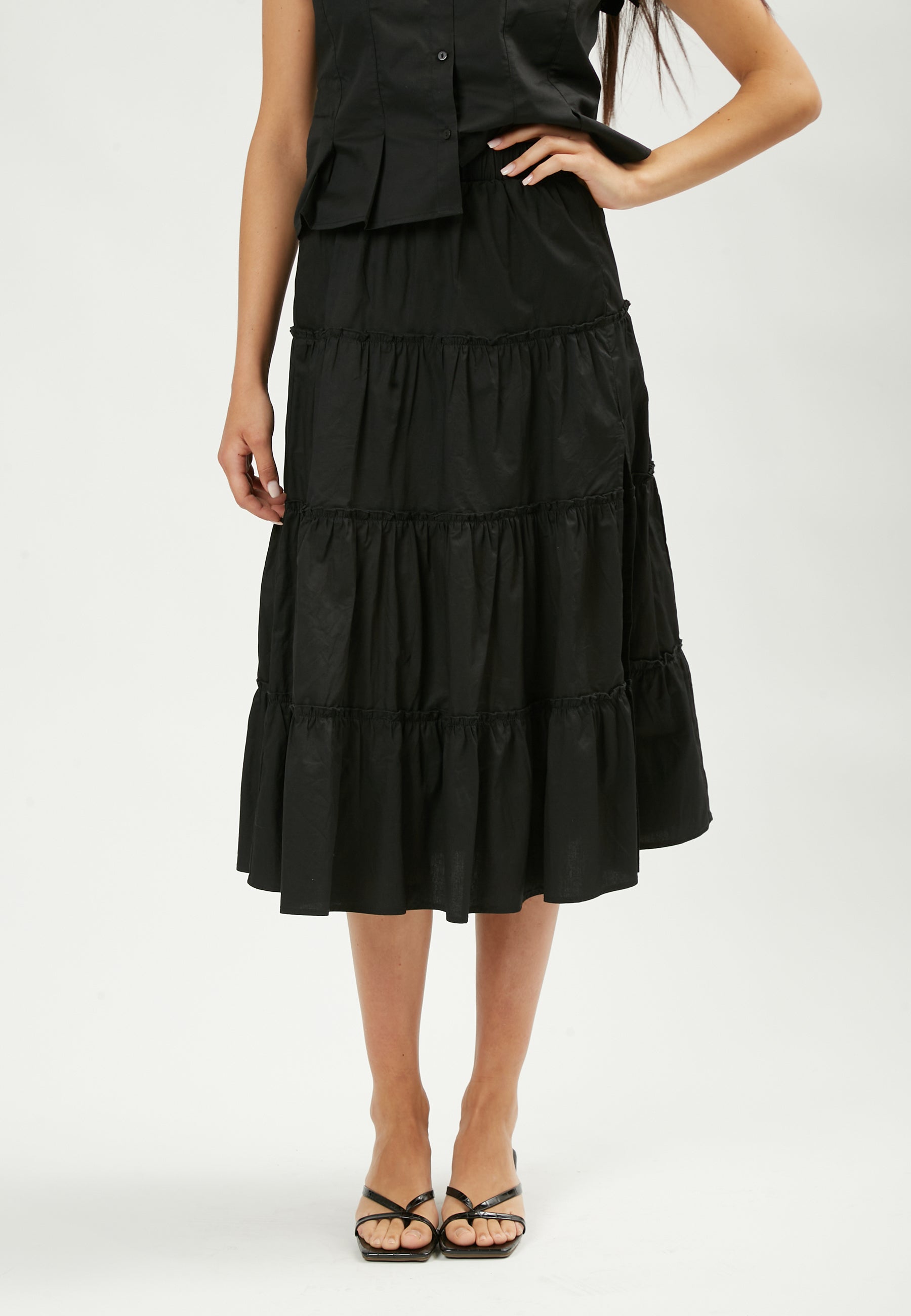 SKIRT Y025